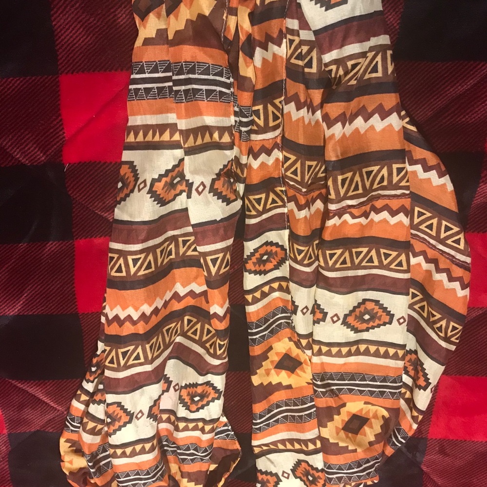 Aztec infinity scarf - Picture 2 of 2